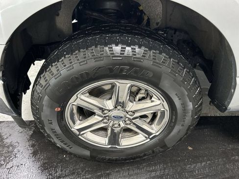 Used 2025 Ford F150 XLT w/ Equipment Group 301A Standard AWD/4WD image 8