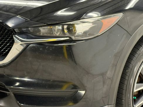 Used 2018 MAZDA CX-5 Touring FWD image 4