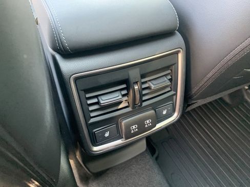 Used 2022 Subaru Forester Touring AWD/4WD image 20