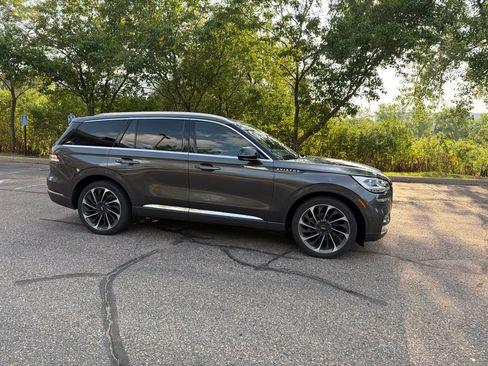 Used 2020 Lincoln Aviator Reserve w/ Equipment Group 202A AWD/4WD image 21
