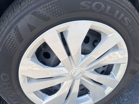 Certified 2024 Nissan Versa S w/ Trunk Package image 12