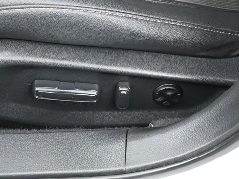 Used 2020 Honda Accord Sport image 11