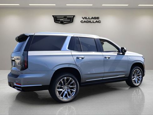 New 2026 Cadillac Escalade Luxury image 8