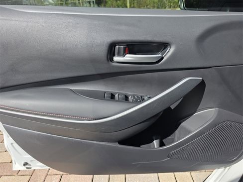 Certified 2025 Toyota Corolla LE image 26