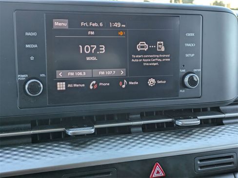 Used 2024 Kia Carnival LX image 18