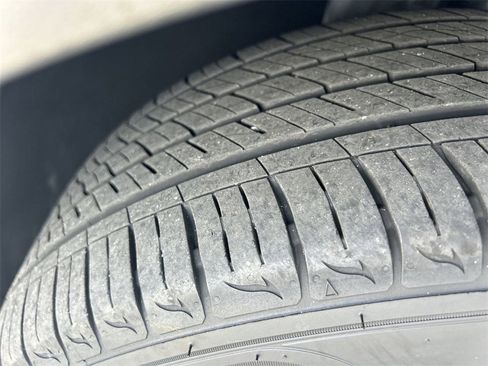 Certified 2023 Hyundai Santa Fe SE image 31