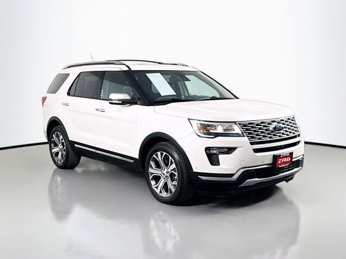 Used 2018 Ford Explorer Platinum AWD/4WD image 7