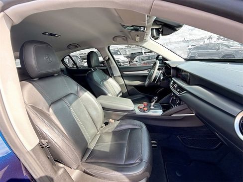 Used 2018 Alfa Romeo Stelvio Sport w/ Quick Order Package 22J Sport image 33