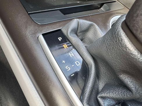 Certified 2021 Toyota Camry XLE FWD image 27