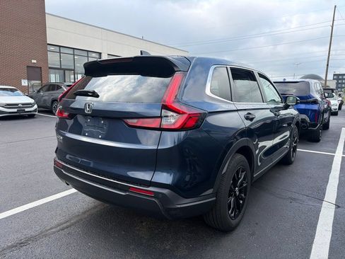Used 2024 Honda CR-V EX-L image 3