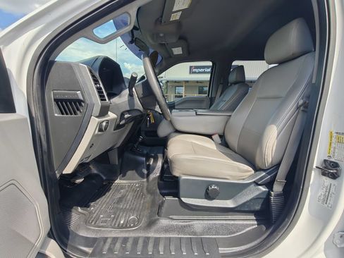 Used 2017 Ford F250 XL w/ Power Equipment Group AWD/4WD image 24