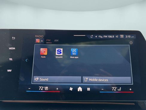New 2026 BMW X2 xDrive28i w/ Technology Package AWD/4WD image 23
