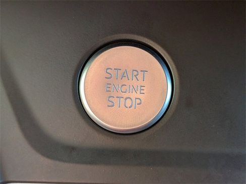 Used 2019 Audi Q3 2.0T Prestige w/ Prestige Package image 35