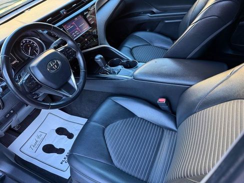 Used 2018 Toyota Camry SE FWD image 41