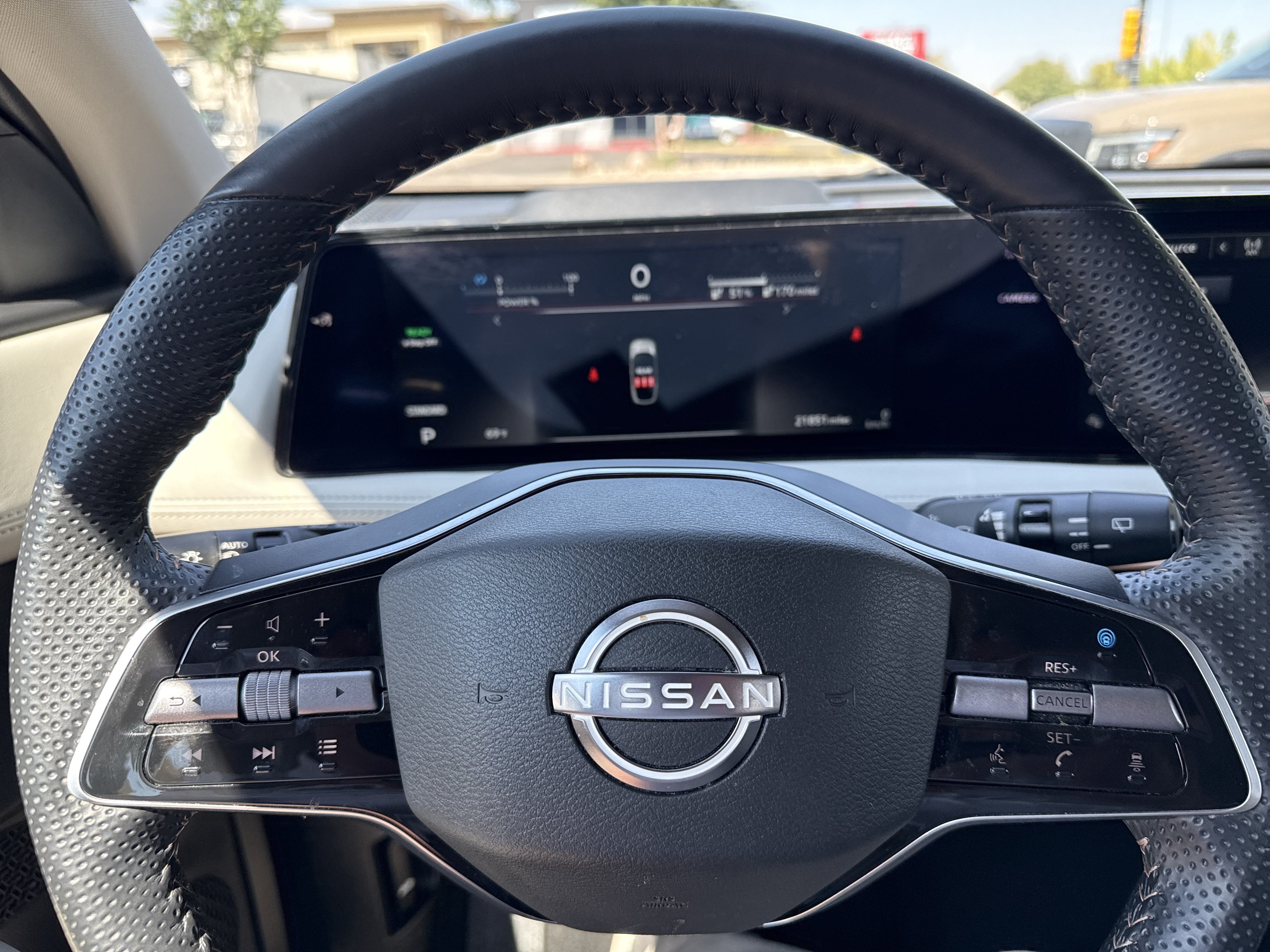Certified 2024 Nissan Ariya AWD image 3