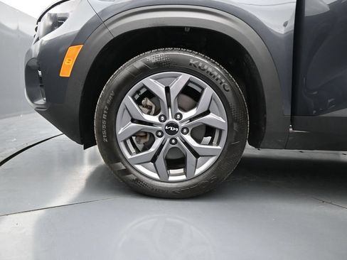 Used 2024 Kia Seltos S AWD/4WD image 27