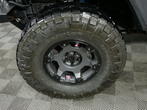 Used 2020 Jeep Wrangler Unlimited Rubicon AWD/4WD image 20