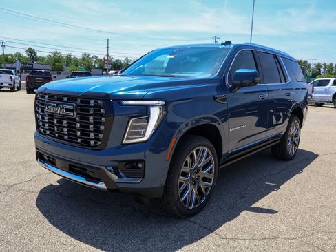 New 2026 GMC Yukon Denali Ultimate w/ LPO, Floor Liner Package AWD/4WD image 34