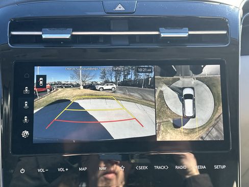 Used 2024 Hyundai Tucson Limited image 25