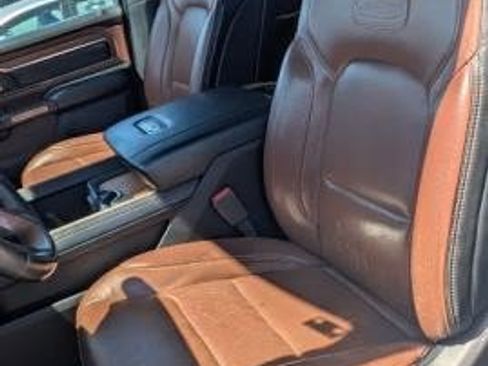 Used 2019 RAM 1500 Laramie Longhorn AWD/4WD image 7