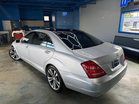 Used 2012 Mercedes-Benz S 550 4MATIC image 6