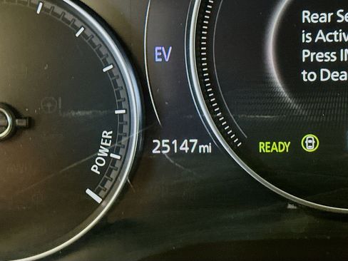 Used 2025 MAZDA CX-50 AWD 2.5 Hybrid w/ Premium Pkg image 19