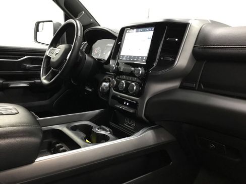Used 2024 RAM 1500 Laramie AWD/4WD image 23