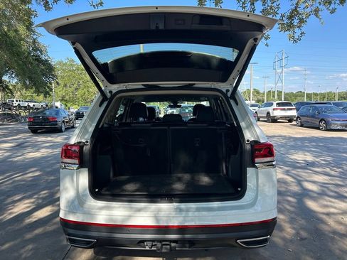 Used 2024 Volkswagen Atlas SE FWD image 50