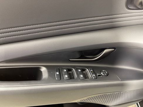 New 2026 Hyundai Elantra Sport image 18