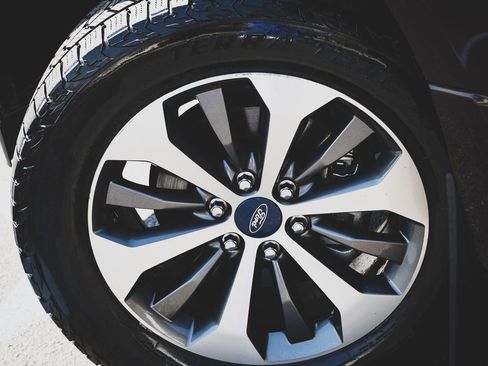 Used 2019 Ford F150 XL w/ Equipment Group 101A Mid image 3