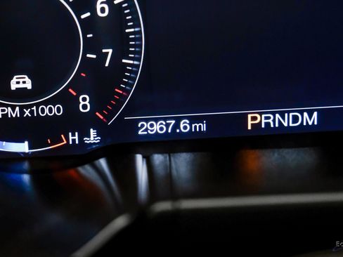 Used 2021 Ford Mustang Shelby GT500 w/ Carbon Fiber Track Pack image 77