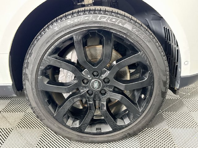 Used 2020 Land Rover Range Rover HSE AWD/4WD image 10