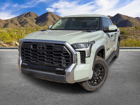 Used 2023 Toyota Tundra Limited w/ TRD Off-Road Package AWD/4WD image 15