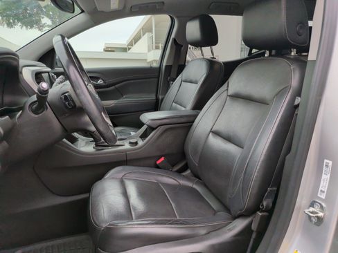 Used 2019 GMC Acadia SLT image 14