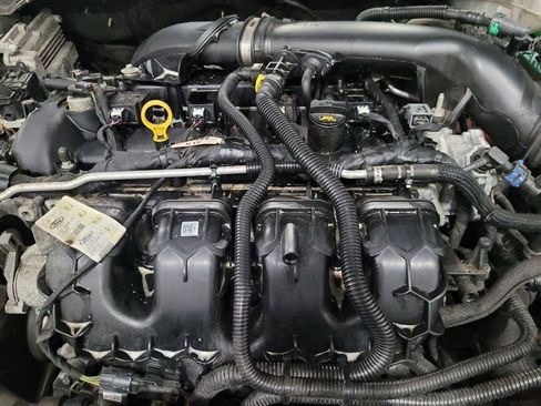 Used 2020 Ford Fusion SE AWD/4WD image 30