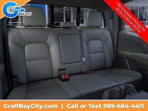 New 2025 Chevrolet Colorado ZR2 image 18