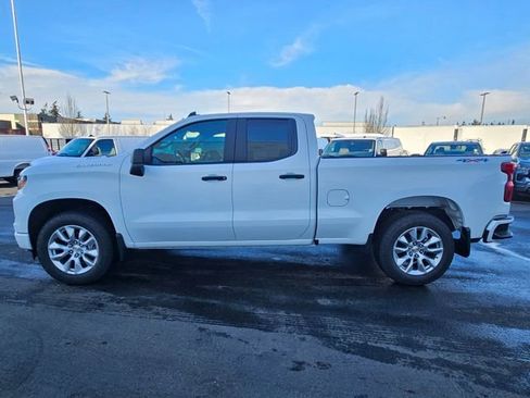 New 2026 Chevrolet Silverado 1500 Custom AWD/4WD image 2