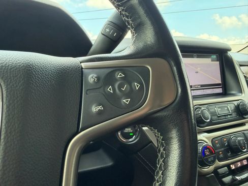 Used 2020 GMC Yukon Denali w/ Denali Ultimate Package RWD image 11