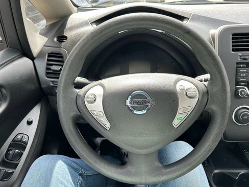 Used 2016 Nissan Leaf S w/ Charger Package FWD image 19