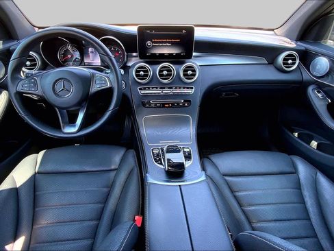 Used 2018 Mercedes-Benz GLC 300 image 14