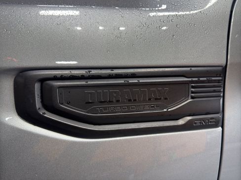 Used 2024 GMC Sierra 1500 AT4 w/ AT4 Premium Package image 10