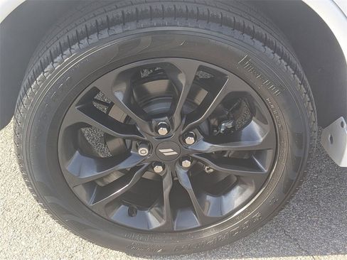 Used 2022 Dodge Durango GT image 13