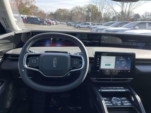 New 2026 Lincoln Nautilus Reserve AWD/4WD image 6
