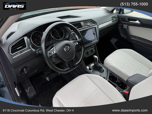 Used 2019 Volkswagen Tiguan SE AWD/4WD image 13