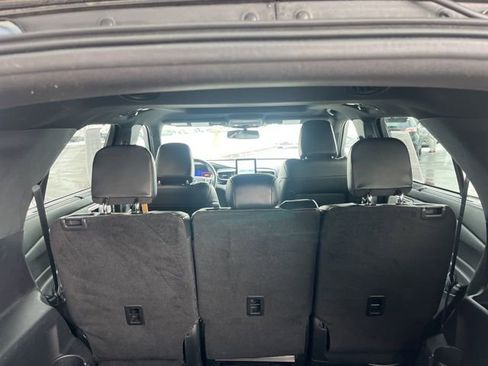 Used 2022 Ford Explorer ST w/ Equipment Group 401A image 13