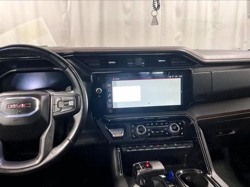 Used 2024 GMC Sierra 1500 AT4 w/ Technology Package image 16