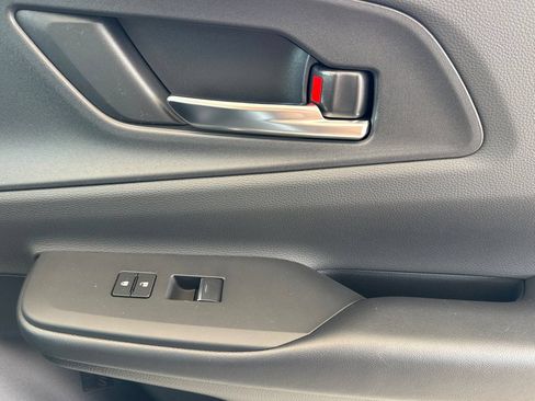 New 2027 Toyota Prius FWD image 21