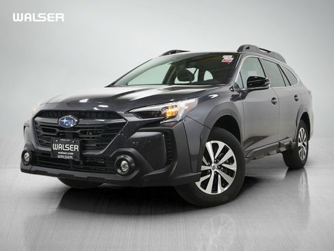 Used 2024 Subaru Outback Premium AWD/4WD image 1