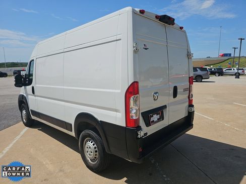 Used 2025 RAM ProMaster 2500 w/ Convenience Group FWD image 6