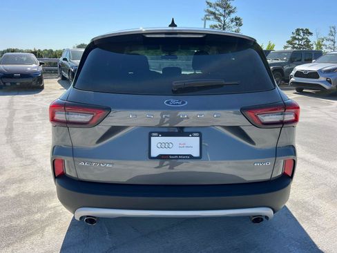 Used 2025 Ford Escape Active AWD/4WD image 6